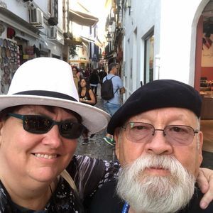 Meet your Posher, Brenda